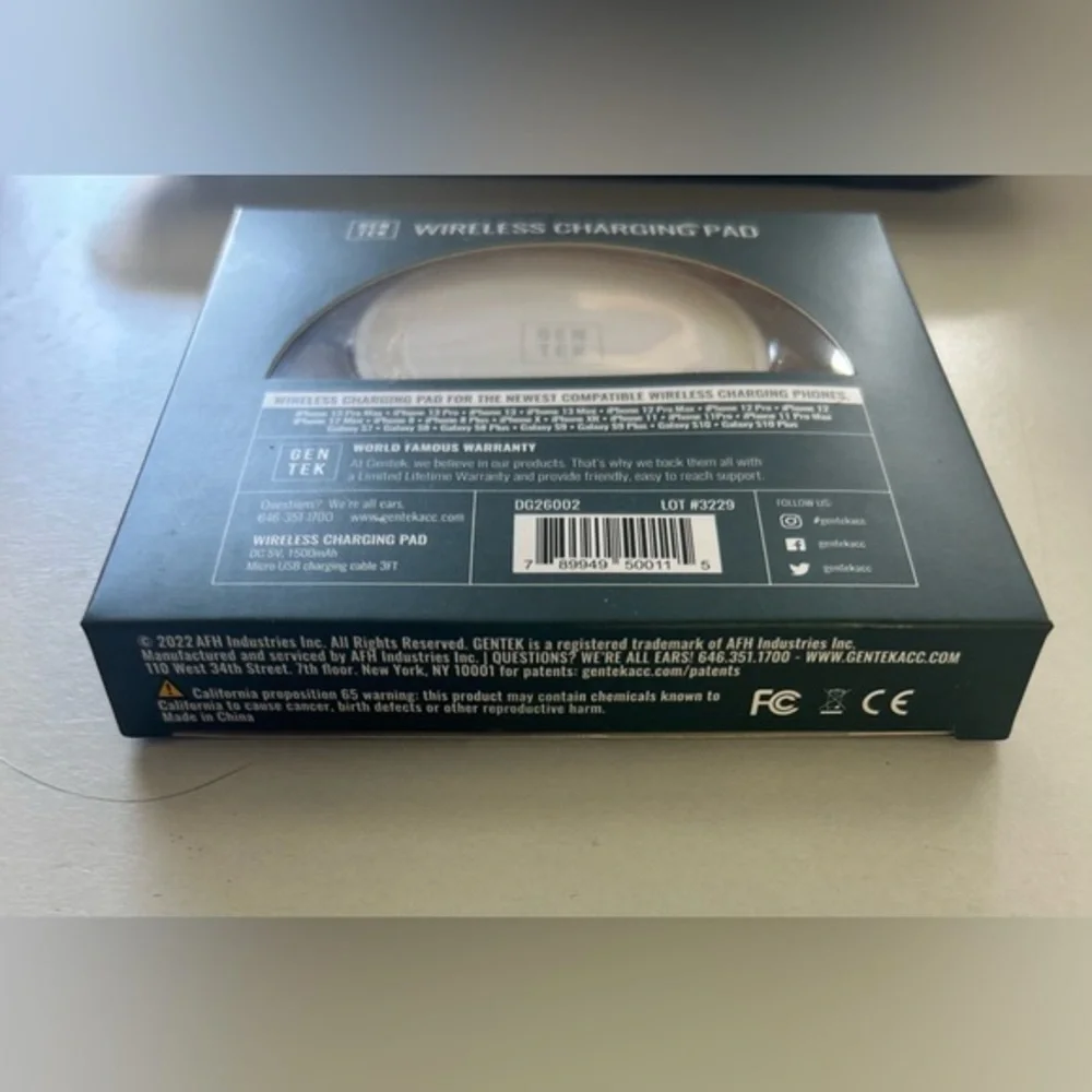 GENTEK Wireless Charging Pad 5 Watt - 3ft USB‎ cord - White